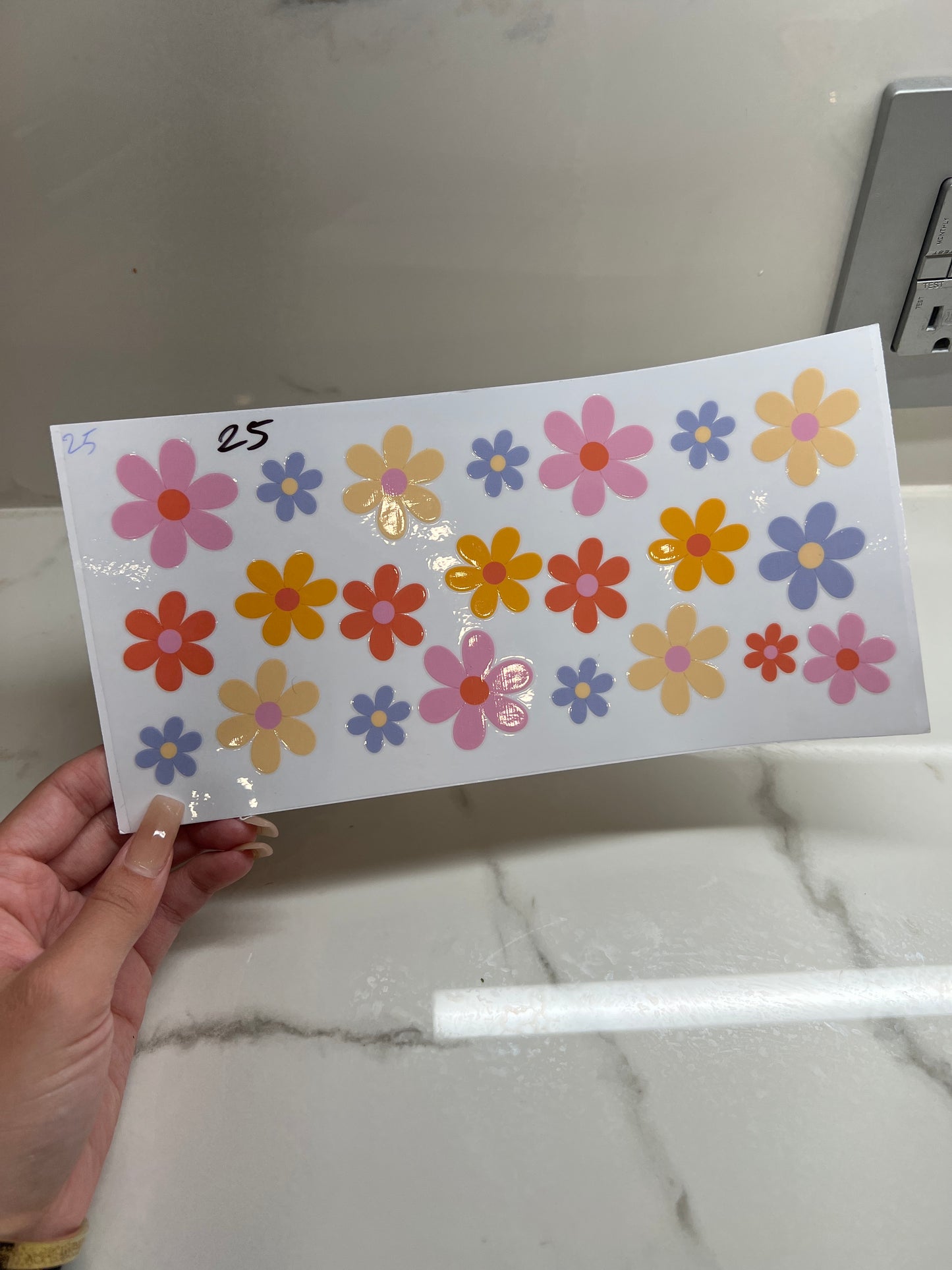 Pretty Daisy Wrap