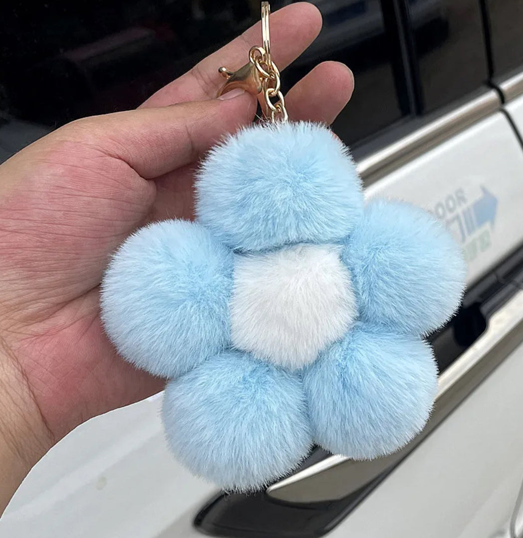 Flower Pom Pom Keychain